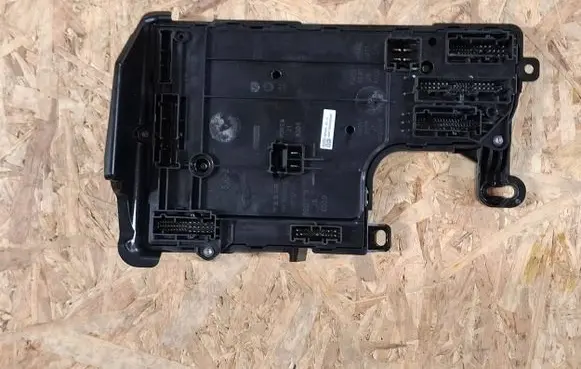 Tesla Model 3 Central body control module 156745502D 149785000D