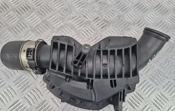Mercedes-Benz ML W166 Intake resonator A6429970620 4012072C