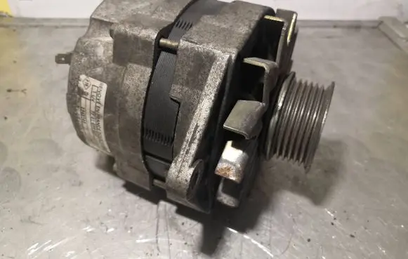 Renault Clio II Generator/alternator 7701499459 2542165
