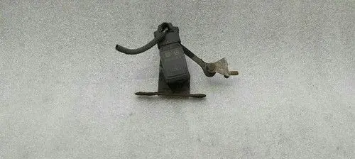 Mercedes-Benz SL R230 Front air suspension height level sensor A0025428818