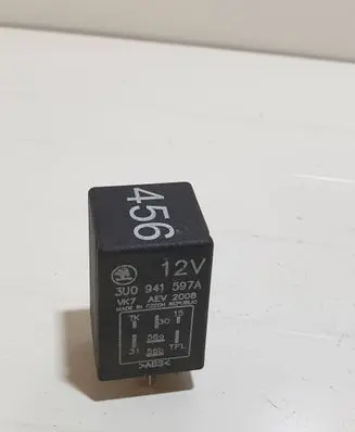 Skoda Superb B5 (3U) Other relay 3U0941597A