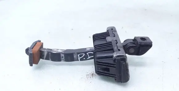 BMW 3 E90 E91 Front door check strap stopper 7176807