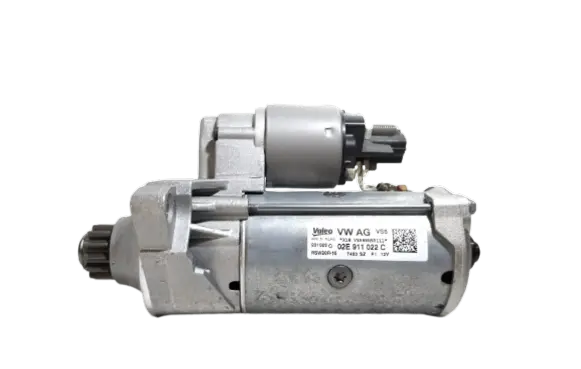 Volkswagen PASSAT B8 Starter motor 02E911022C