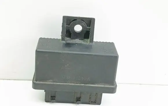Peugeot 307 Coolant fan relay 