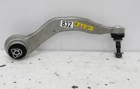 BMW 5 G30 G31 Front control arm 6861161