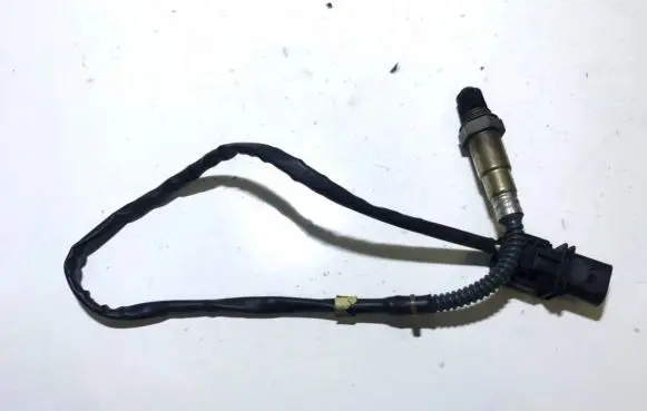 Volkswagen Caddy Lambda probe sensor 03g906262a 0281004042