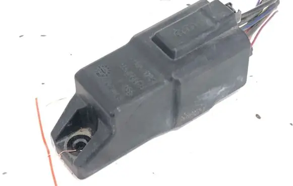 Audi Q5 SQ5 other engine part 04L907281B