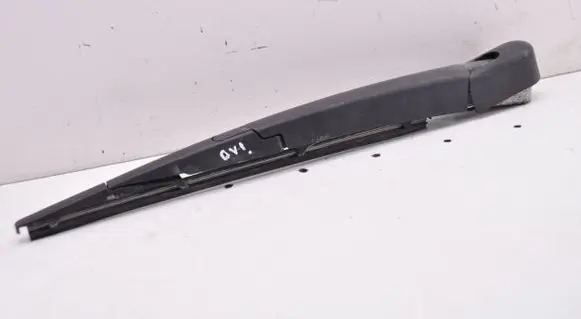 Hyundai i10 Rear wiper blade arm