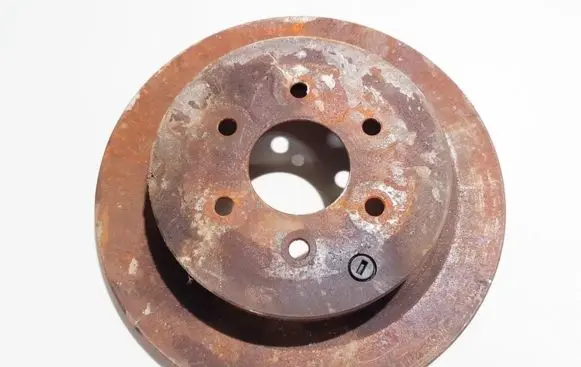 Nissan Pathfinder R51 Rear brake disc ventiliuojamas