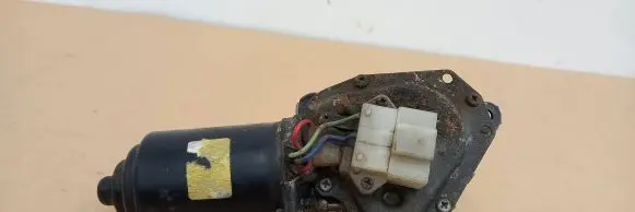 Nissan Navara D22 Wiper motor 1255070J7