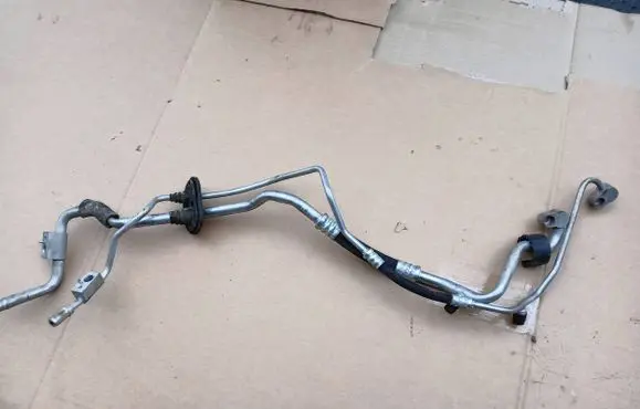 Audi A8 S8 D4 4H Air conditioning (A/C) pipe/hose 4H1260713n