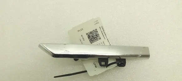 Jaguar XF X250 Front door trim (molding) 8X2317E701F