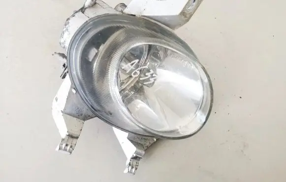 Peugeot 206 Front fog light 9635076180 185465400