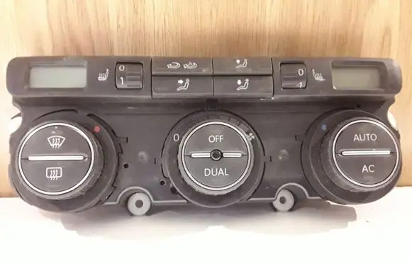 Volkswagen PASSAT B6 Climate control unit 3C0907044DK