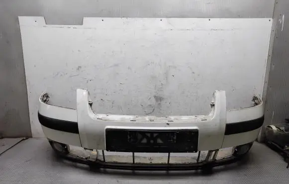 Volkswagen PASSAT B5.5 Front bumper