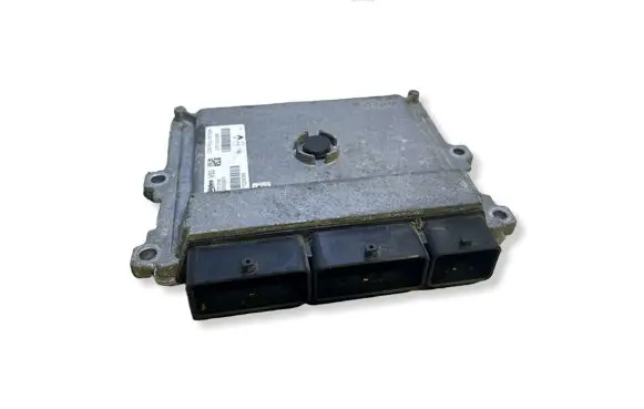 Dacia Sandero II Engine control unit/module 237103008R V29030397A 123310190