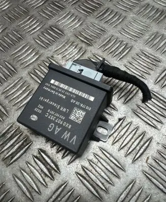 Audi Q7 4L Light module LCM 8X0907357B 8X0907357C 017830AD