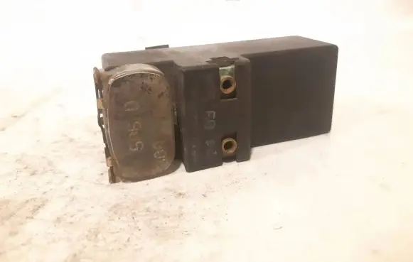 Glow plug pre-heat relay