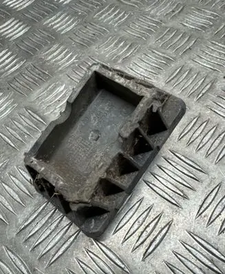 BMW X5 F15 Jacking socket point 7189259 11884410