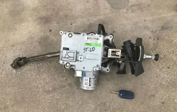 Fiat Stilo Power steering pump 00046826724 39744
