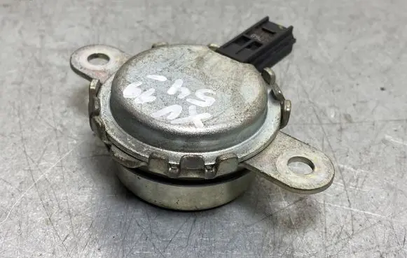 Subaru XV II Camshaft vanos timing valve 18123225303
