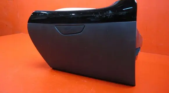 Renault Captur Glove box set 685003033F