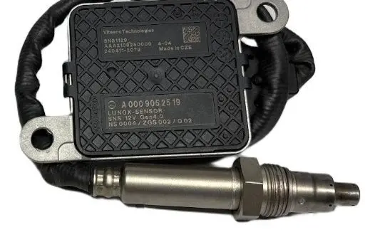 Mercedes-Benz A W176 Lambda probe sensor A0009052519