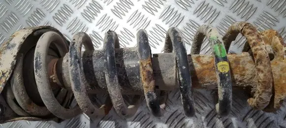 Audi A6 S6 C4 4A Rear coil spring
