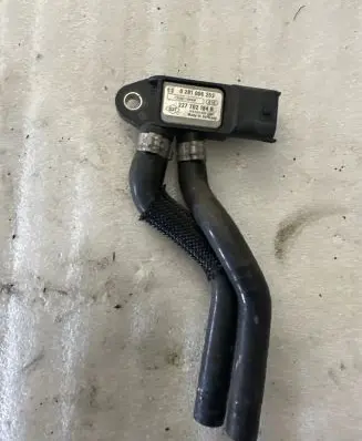 Nissan Qashqai Exhaust gas pressure sensor 0281006252 227702184R