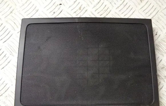 Dash center speaker trim cover