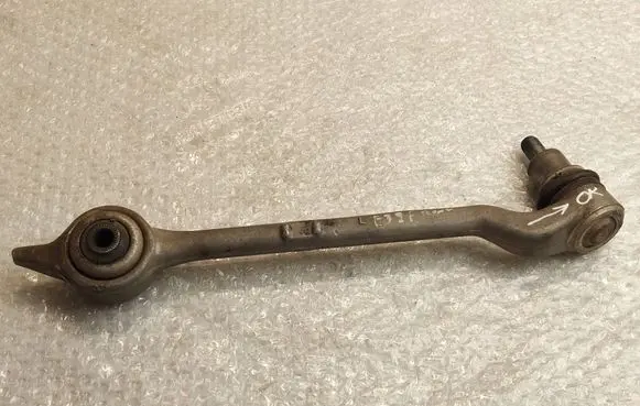 BMW 5 E39 Front control arm
