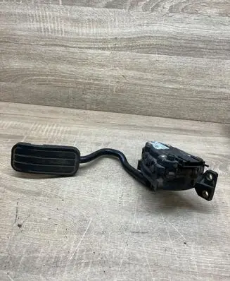 Volkswagen Sharan Accelerator throttle pedal 7M1721603 6PV00777003