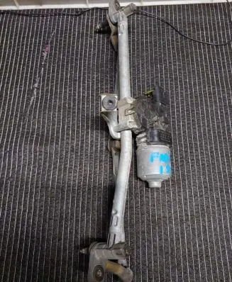 Skoda Fabia Mk1 (6Y) Front wiper linkage 6Q1955119A