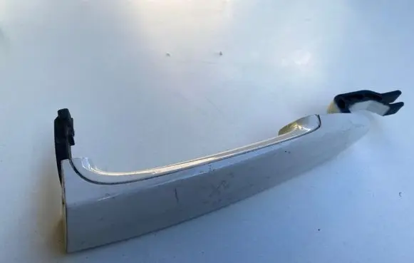 BMW X6 E71 Front door exterior handle E9xl15