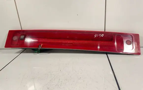 Volvo XC90 Third/center stoplight 31111195