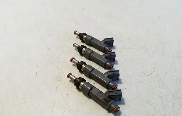 Toyota Corolla E210 E21 Fuel injectors set 232500T110 263003126