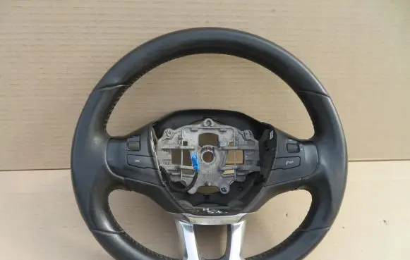 Peugeot 2008 I Steering wheel 98084115ZD