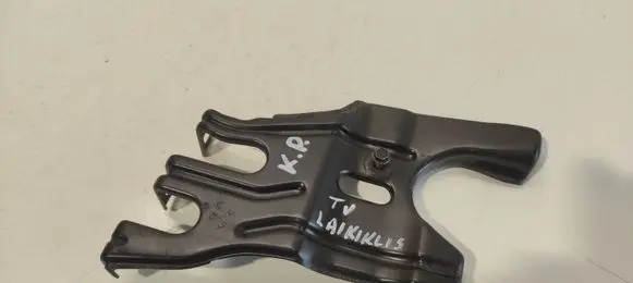 Radiator support slam panel bracket