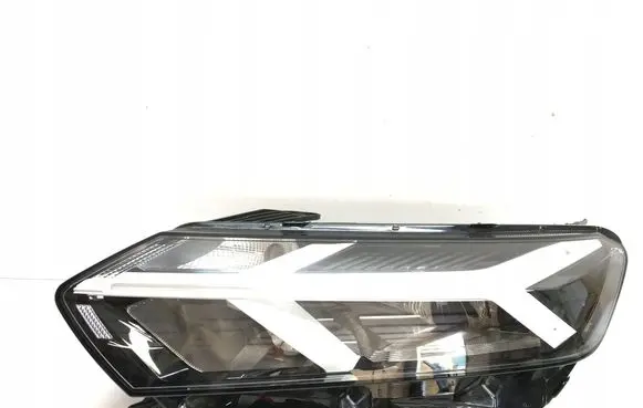 Dacia Sandero III Headlight/headlamp 260601750R