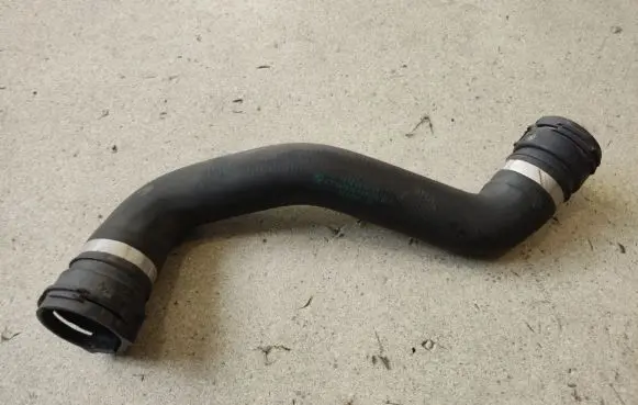 BMW 4 F36 Gran coupe Engine coolant pipe/hose 8514051