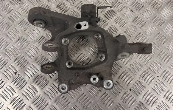 Maserati Quattroporte Rear wheel hub 670006805