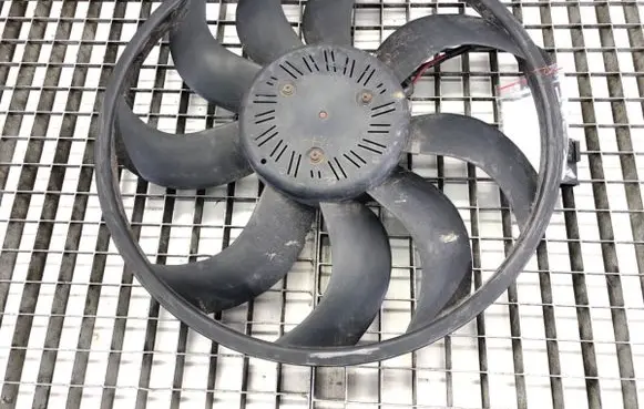 BMW 3 F30 F35 F31 Fan set 8641946