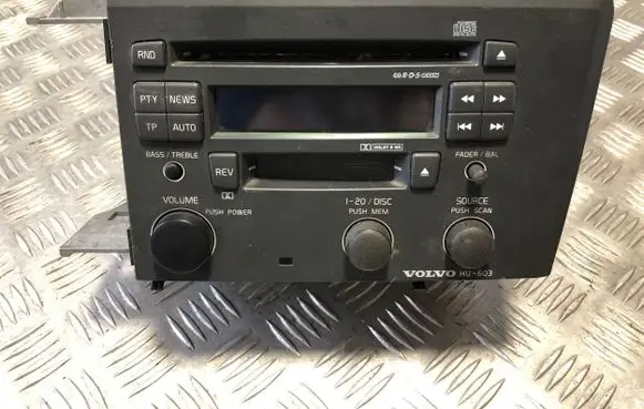 Volvo S60 Radio/CD/DVD/GPS head unit 86511521 26079372Q