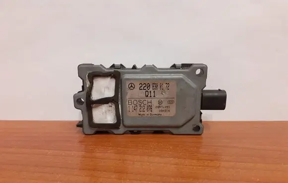 Mercedes-Benz S W220 Air quality sensor 2208300172 5693