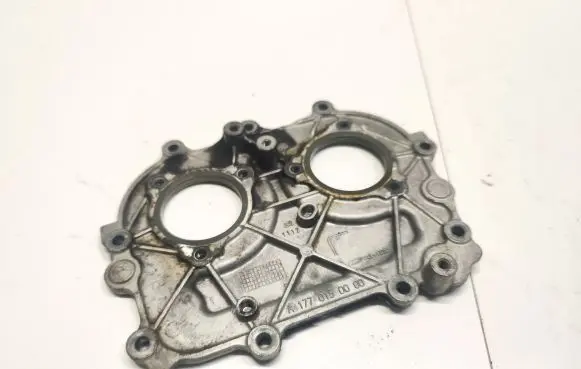Mercedes-Benz C AMG W205 Timing chain cover A1770150000