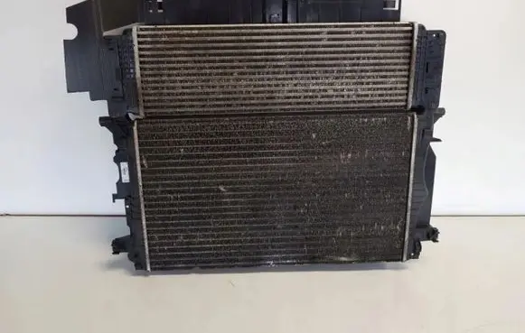 Mercedes-Benz Sprinter W906 Coolant radiator