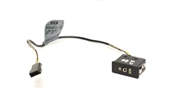 BMW 3 E90 E91 AUX in-socket connector 6930561 61316930561