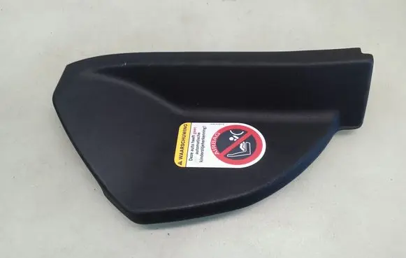 Mercedes-Benz E W212 Dashboard side end trim 2126800407