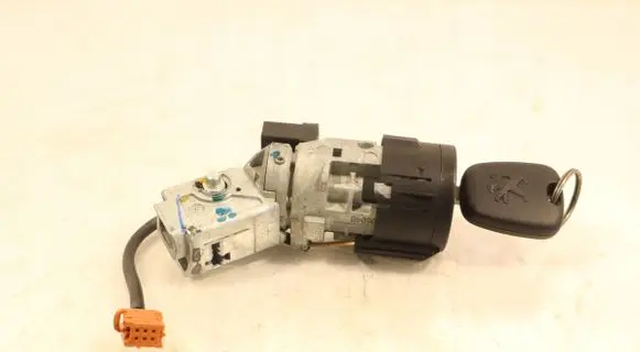 Peugeot 301 Ignition lock E1105995