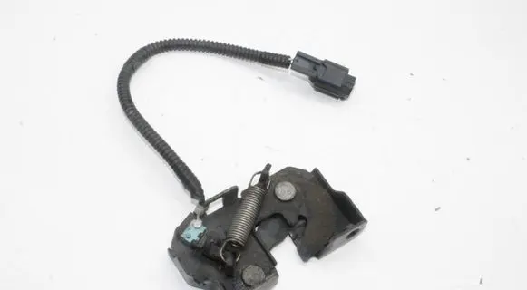 Nissan 370Z Engine bonnet/hood lock/catch